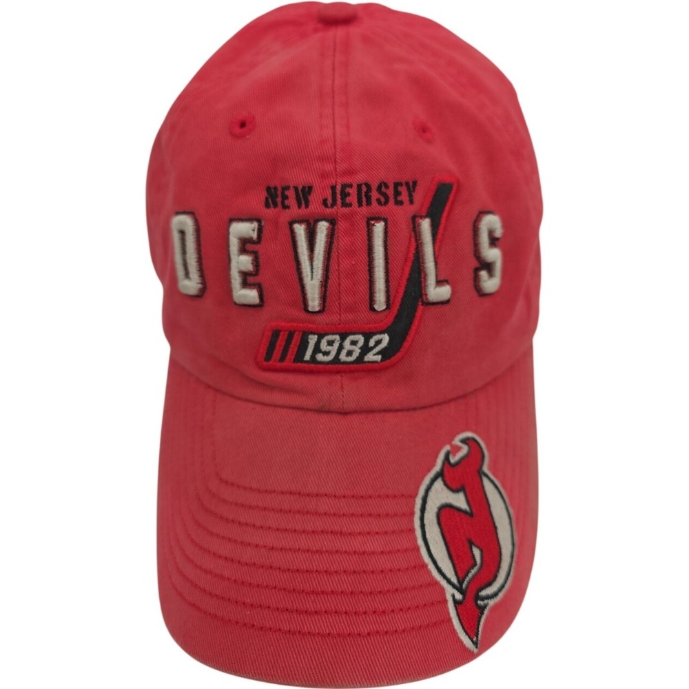 Vintage New Jersey Devils 1982 NHL Old Time Hockey Red Adjustable Strapback Hat